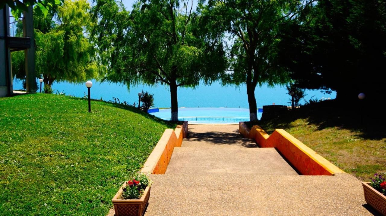 Морски апартаменти Джулая Морнинг - Sea View Apartments July Morning Каварна Екстер'єр фото