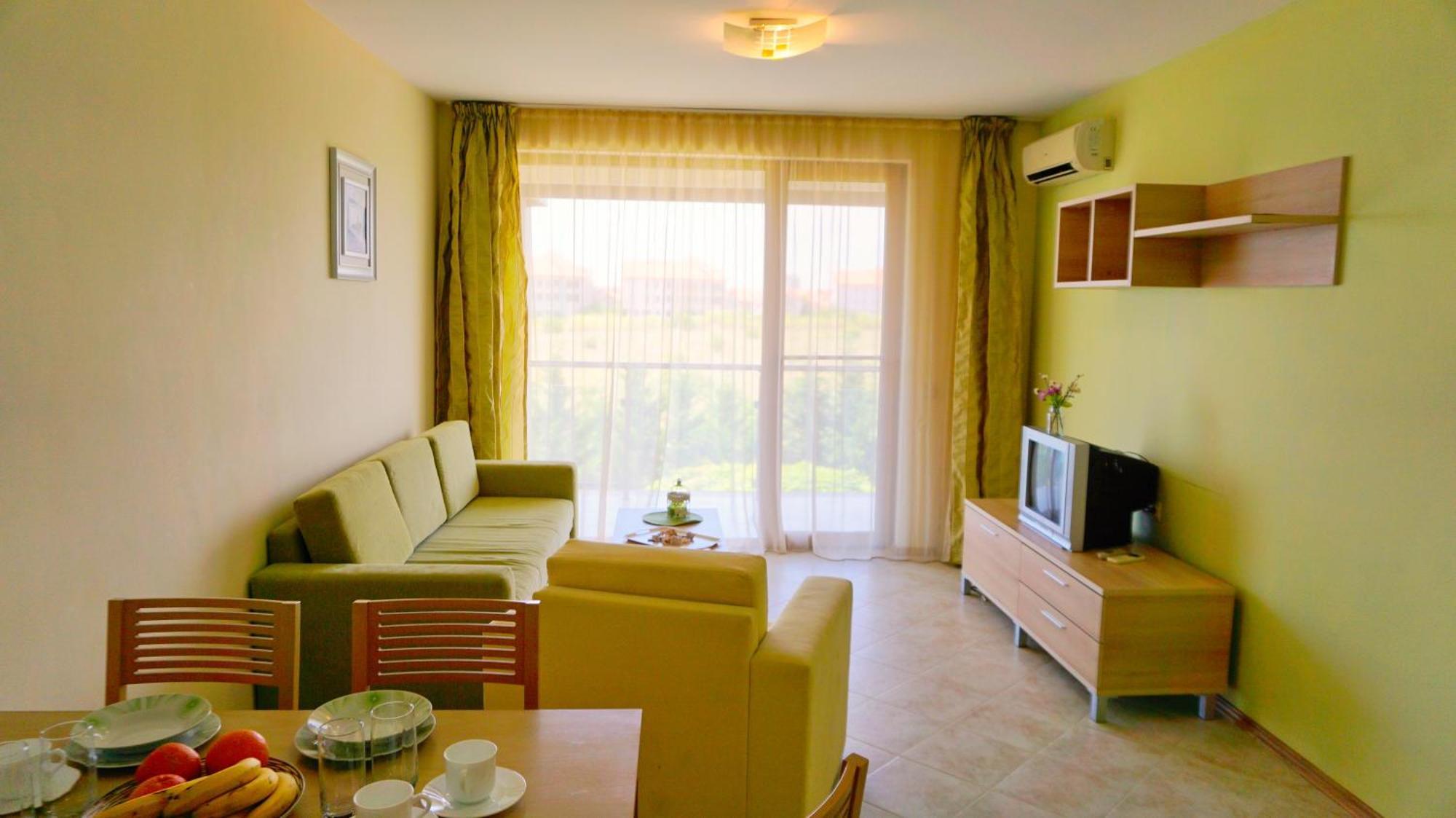 Морски апартаменти Джулая Морнинг - Sea View Apartments July Morning Каварна Номер фото